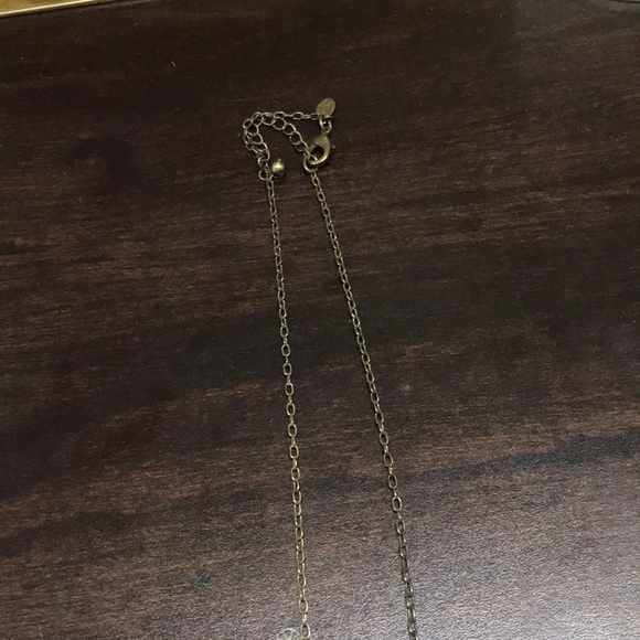 BEAUTIFUL NECKLACE - LARGE TEAL STONE & CHARMS - Picture 5 of 5